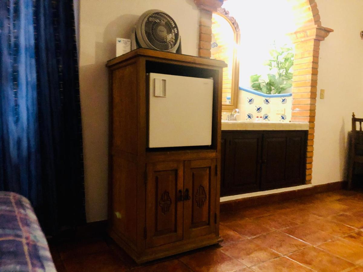 Hotel Mansion Virreyes By Rotamundos San Miguel de Allende Exterior photo